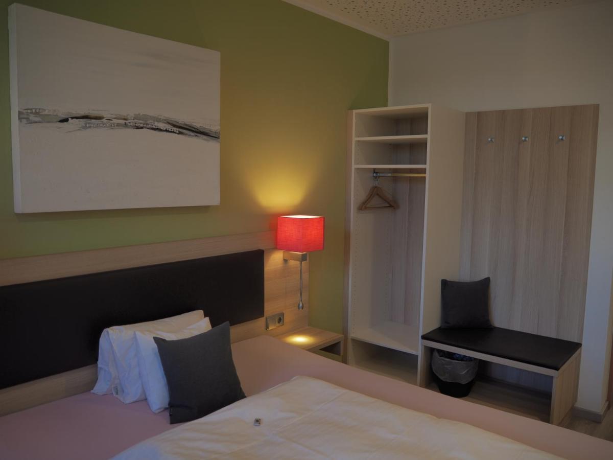 Hotel „Zur Linde“ 에힌겐 외부 사진